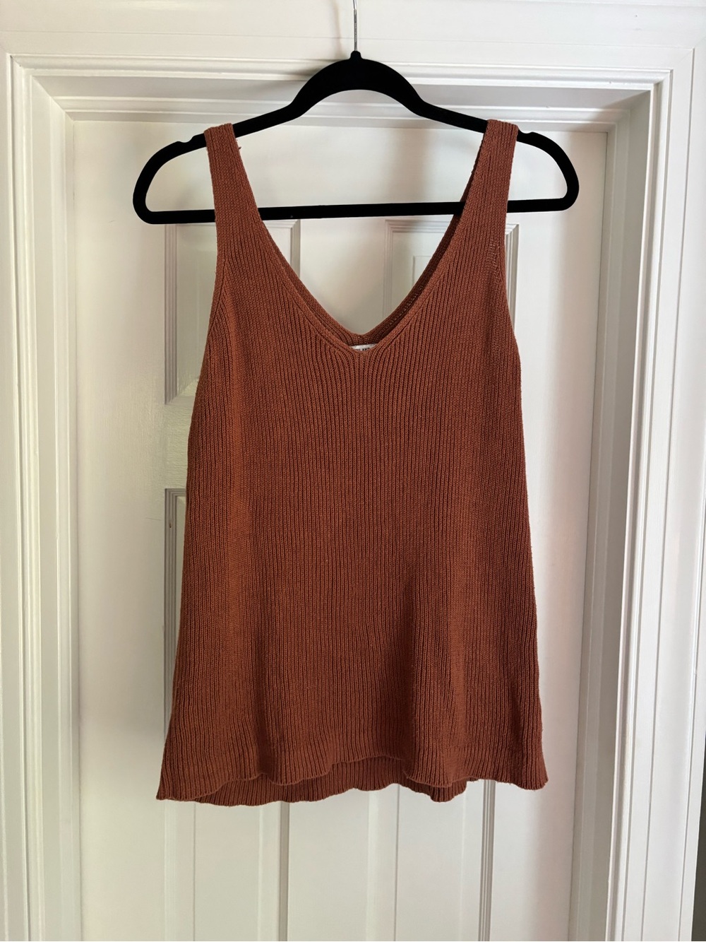 Elizabeth and James Ribbed V-Neck knitted Tank Top - Rust Brown